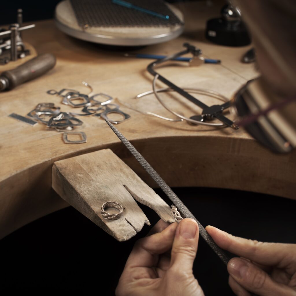 Jewellery needle file guide metalwork